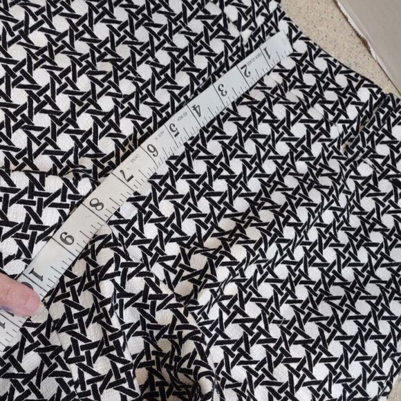 Ann Taylor Size 10 Shorts The Metro Short NWT. W1 - Picture 10 of 11